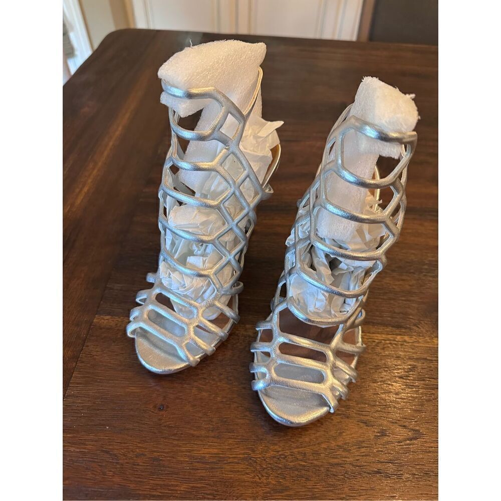 Madden Girl Womens Directt Cage Heels